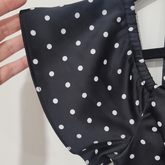 Guess Snug-fit polka dot dress - Picture 8 of 15